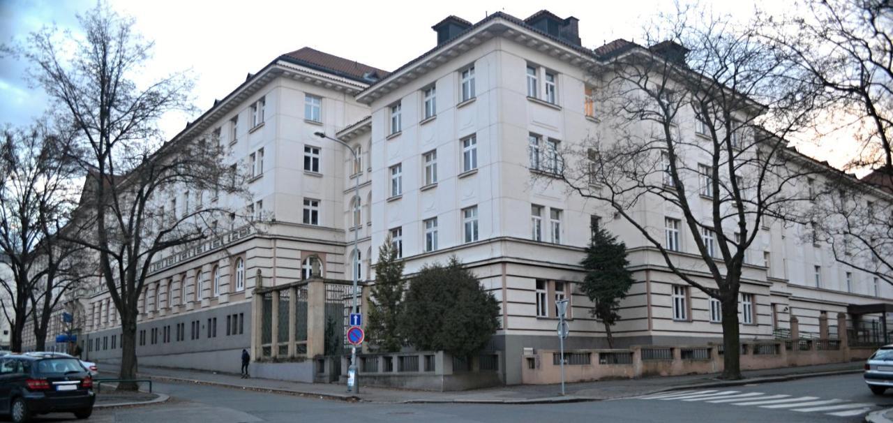 Hostel Masarykova Prague Exterior photo
